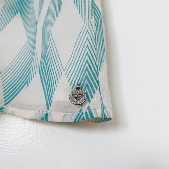 Roxy cream & teal pattern romper - Picture 7 of 9